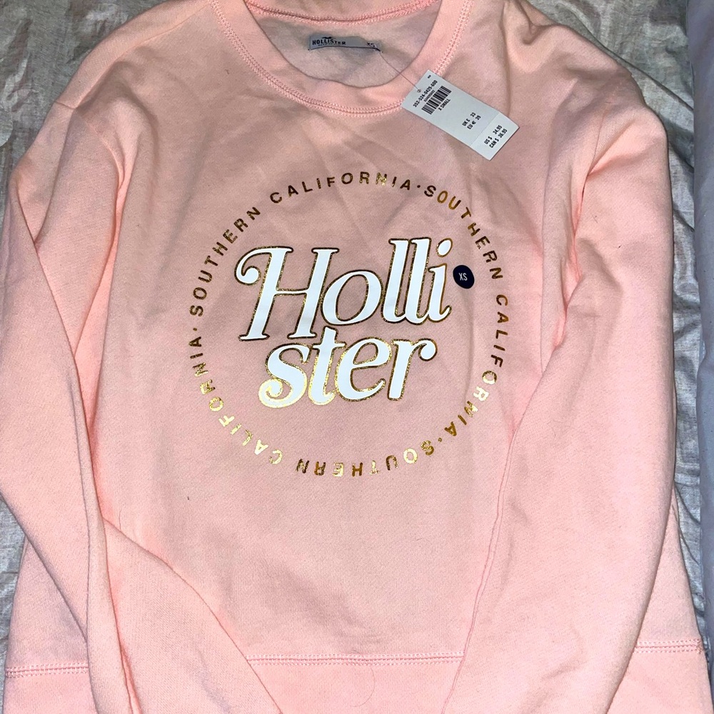 Hollister sweater